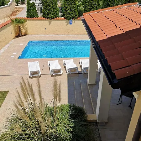 Marse Villa *