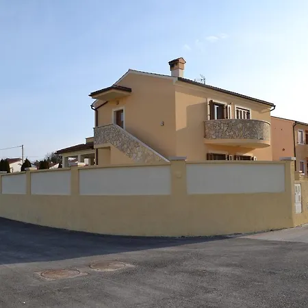 Villa Marse Segotici