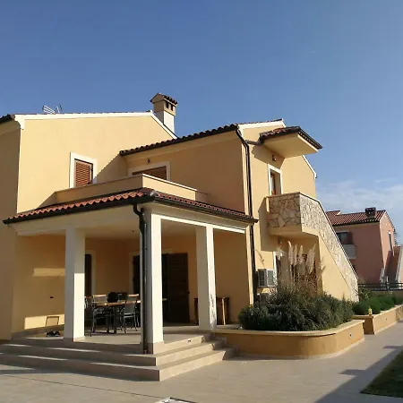 Marse Villa