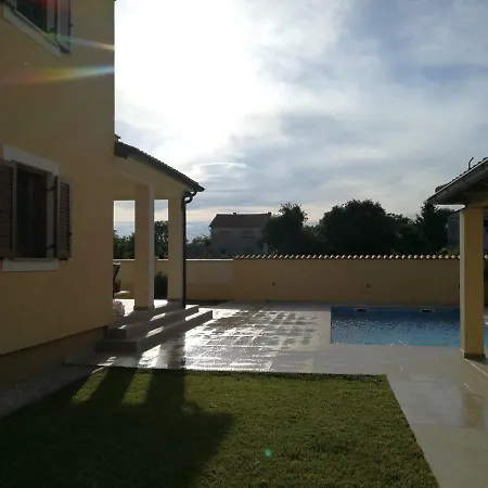 Marse Villa *
